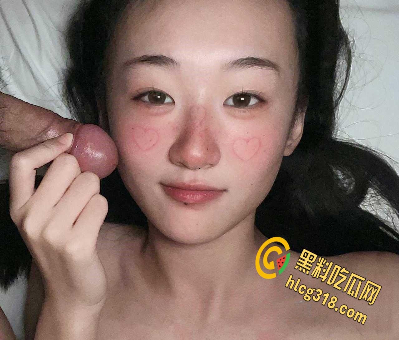 河北女大与男友视频泄密，清纯仙女变欲女，淫荡表情骚母狗无遗！-8