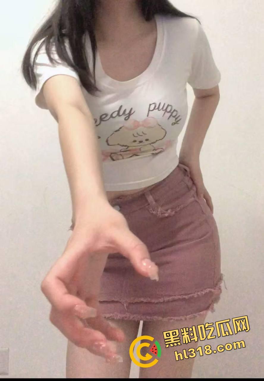 玩体育的就是猛，抱操新姿势全程硬刚，费力抱起来也要操到爽累到汗流浃背，还能一路冲到终点！-3