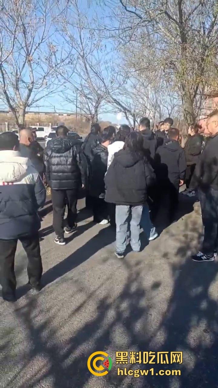 辽宁大连瓦房店一艘轮船被外籍船撞沉  七人下落不明 疑似间谍船？-3