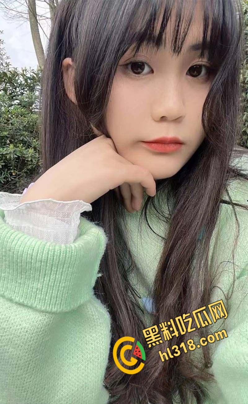 宜宾厥溪镇渣女【谢欣芮】，背叛男友酒店约炮，金主主打一个调教性爱，爽到高潮娇喘抽搐，全程浪叫不断！-3