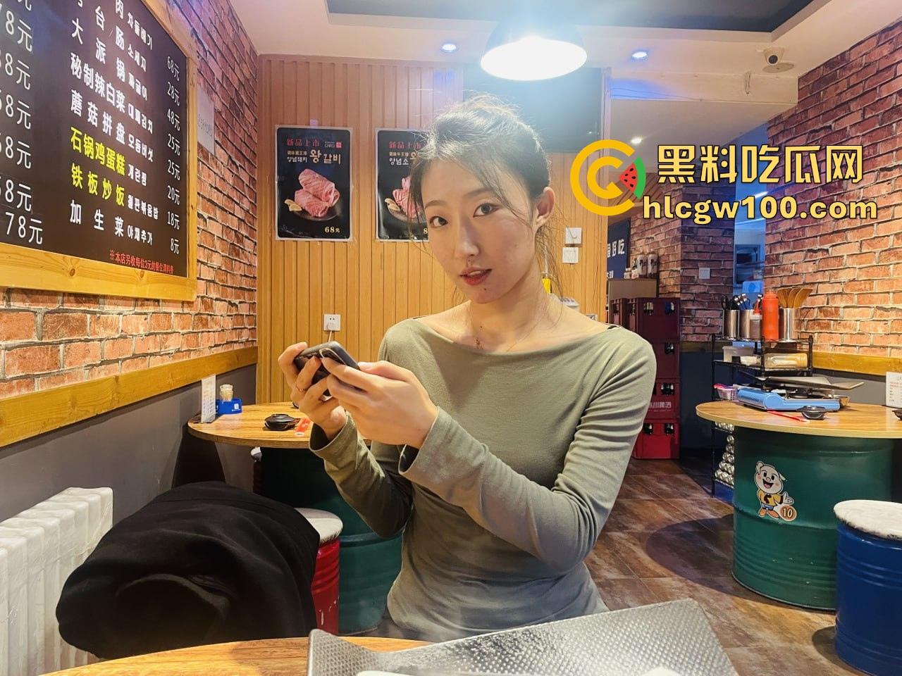 长春电影学院大一学妹『薛佳欣』又爆新作，去年才被曝私拍，今年直接内射新片出圈，这骚逼不进OF真是浪费天赋！-3