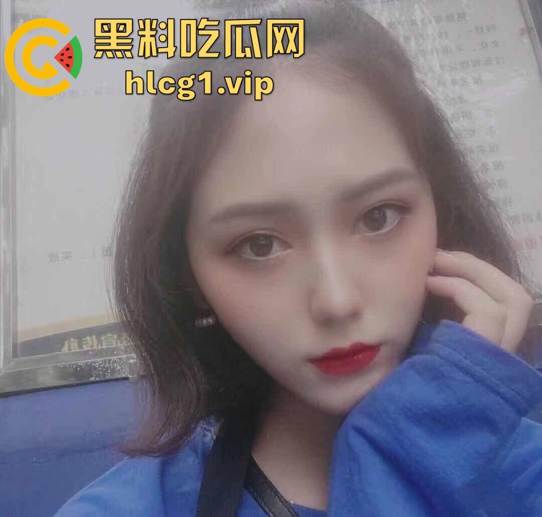 下班后的丝袜小姐姐有多诱人?酒店约炮,丝袜塞嘴里每次都爽翻天!-3