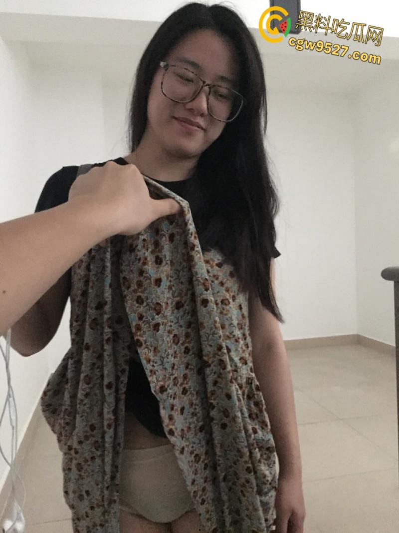 南昌第一中学【谭婷】，知识分子眼镜语文老师，平日里受人尊敬的人民教师，脱了裤子也是一条好母狗 ！-4