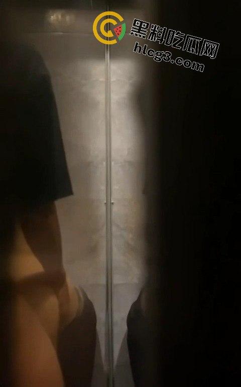 邯郸情侣楼梯间激情戏，娇喘声震天，完整版流出！-7