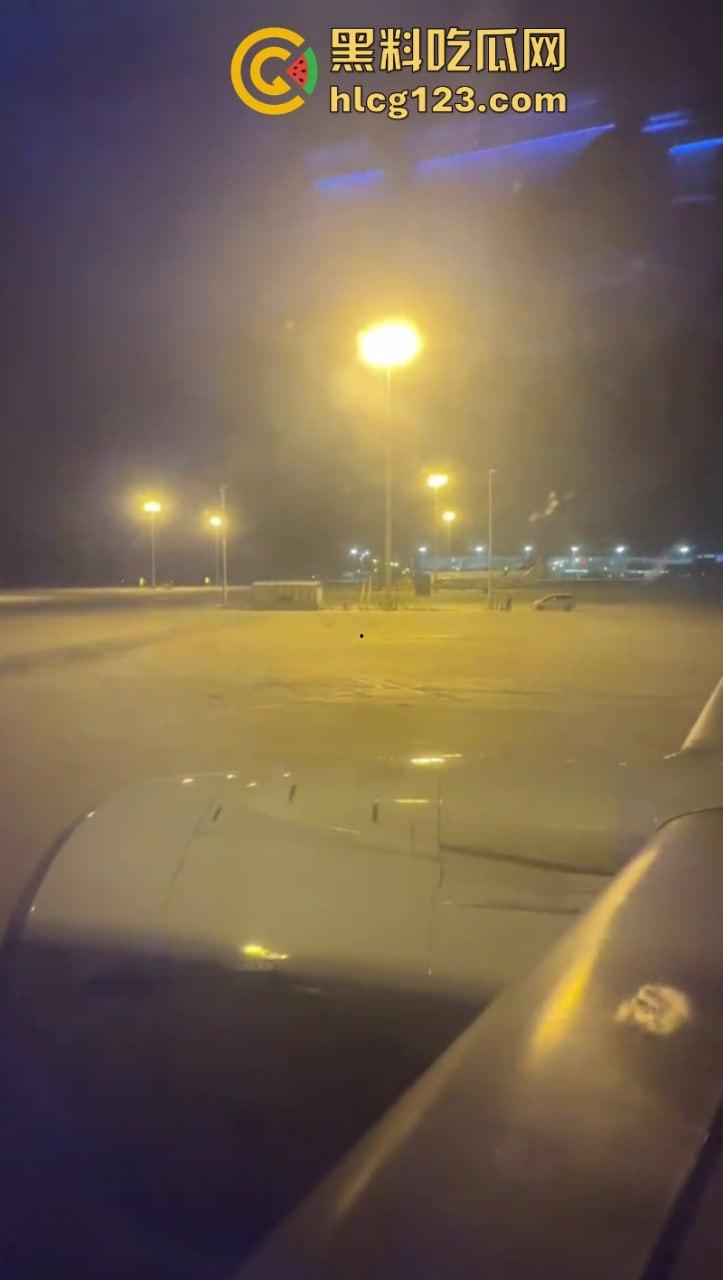 受无人机影响！天津滨海机场航班大面积无法起降-3