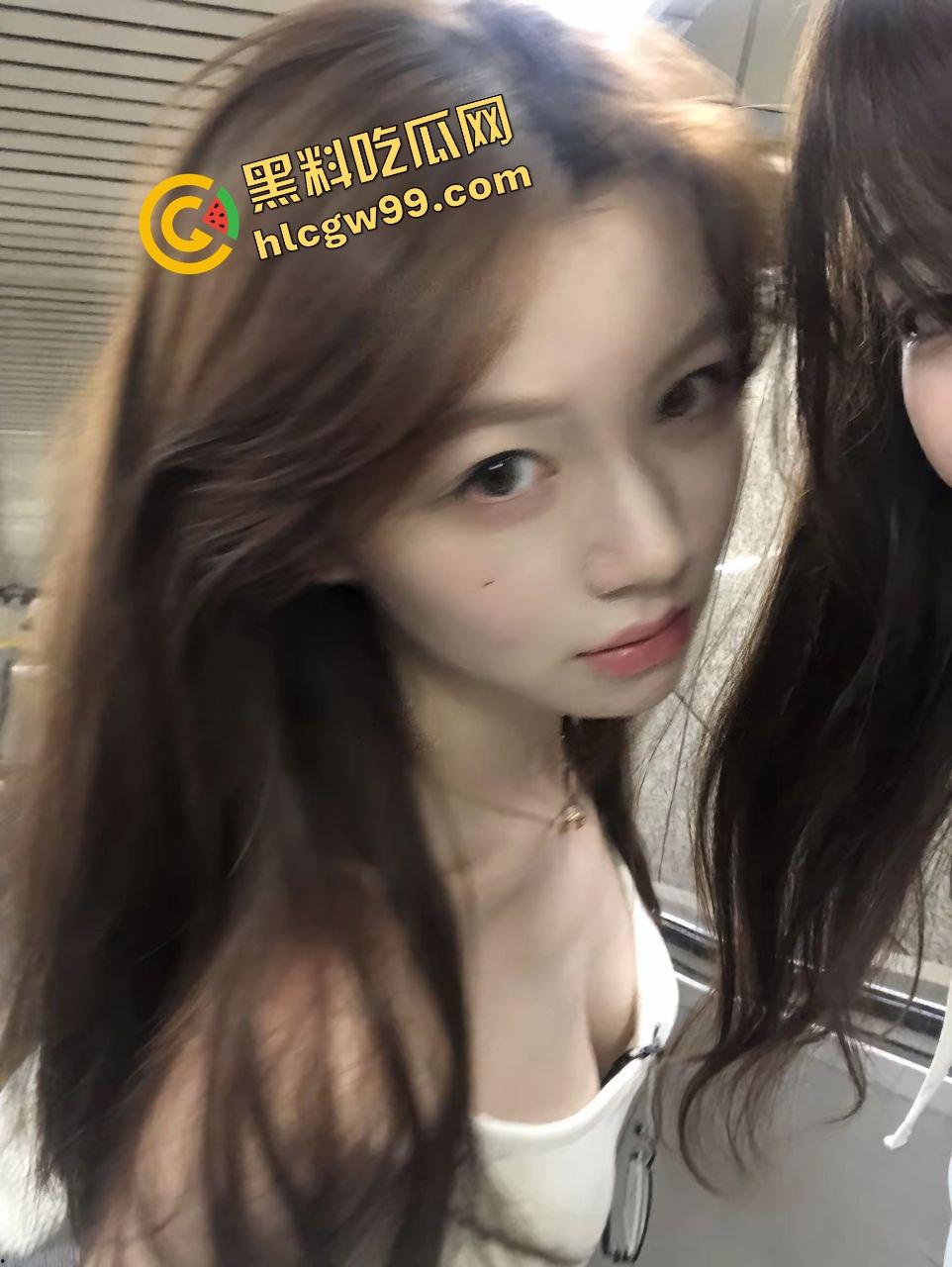 河北中医药甜御细腰尤物【曾欣怡】欠操小母狗与男友玩3P,白皙嫩体口爱后怼暴插骚穴!独家曝光流出!-2