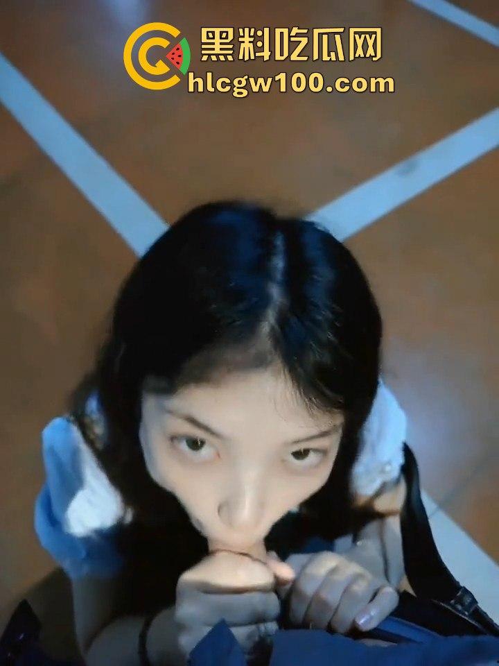 衡南师范学院【徐灵】私密视频曝光，气质反差婊清纯表皮撕碎，吃鸡第一人！-5