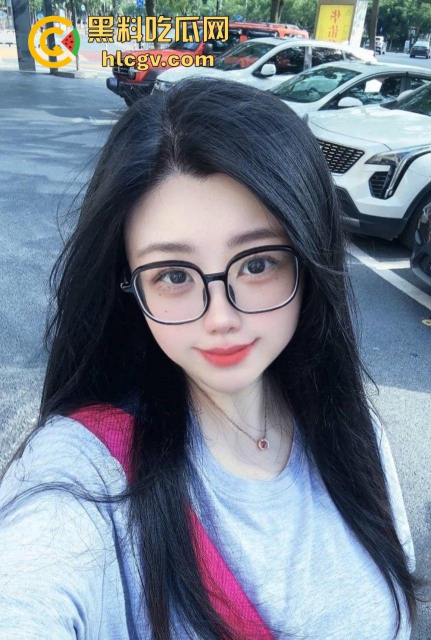 高能预警人间胸器!OF超巨乳『huoyeli』大哥专属福利曝光,G奶巨乳炸裂屏幕,这奶量谁顶得住!-16