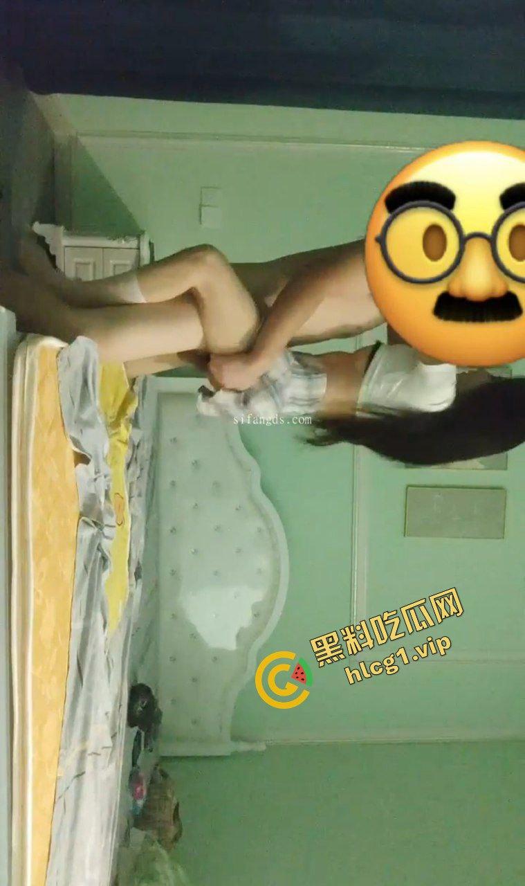 青岛大神真实探店!JK站街鸡婆只需260即可各种爆操!全程高燃!-8