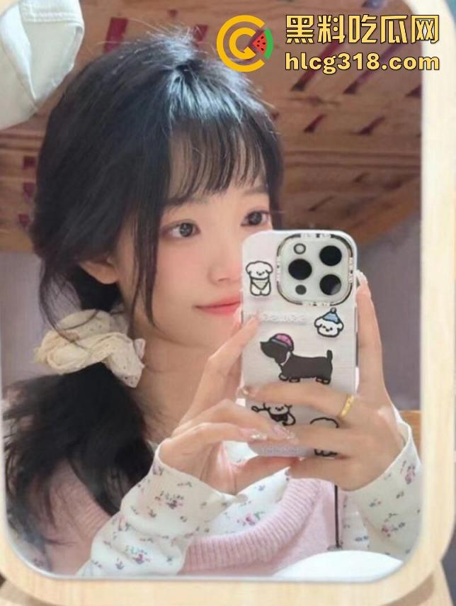 浙江理工学院【林筱沫】性爱视频曝光！勾引健身教练 大胆健身房后入 清纯反差小骚鸡！-1