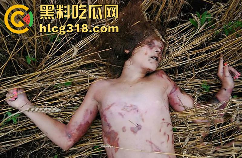 暗网流出尸海现场！马航MH17空难，遍地尸骸裸体女尸触目惊心，航空公司内部罕见画面胆小勿入！-8