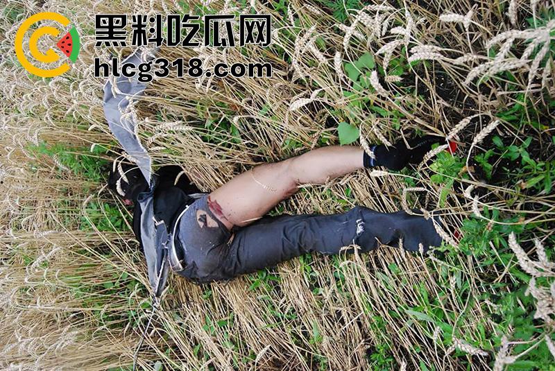 暗网流出尸海现场！马航MH17空难，遍地尸骸裸体女尸触目惊心，航空公司内部罕见画面胆小勿入！-9