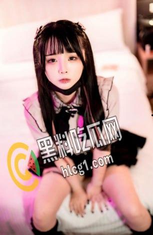 网红福利姬 落落Raku 极品女神反差萌妹 夜晚户外跳蛋大尺度自慰 写真 视图精选-5