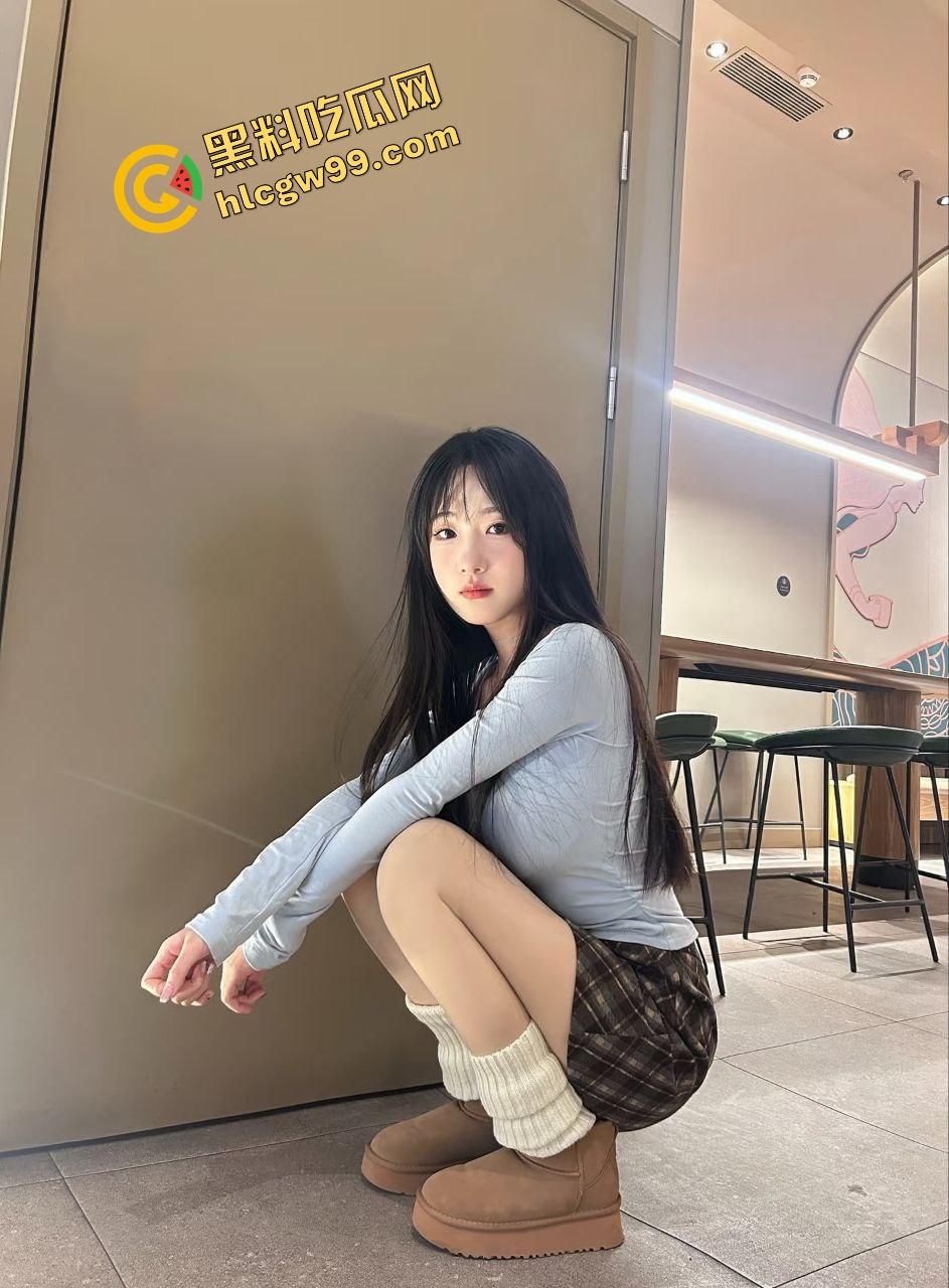 红书抖音甜御反差骚鸡【伤心小椰子】私下约炮金主爸爸,浴室马桶露粉逼激烈后怼爆干!独家曝光!-6