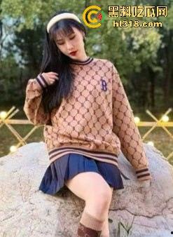 海角乱伦！调教爱受虐属性的婶婶，把她当成母狗一样玩弄！情趣内衣搭配黑丝刑具，太淫荡无比！-2