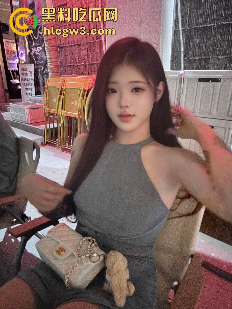 猎奇党速戳 上海『鱼籽储存器』TS童颜巨乳天花板爆火 高潮脸反差榨精魅魔，这才是男人的梦魇！-7