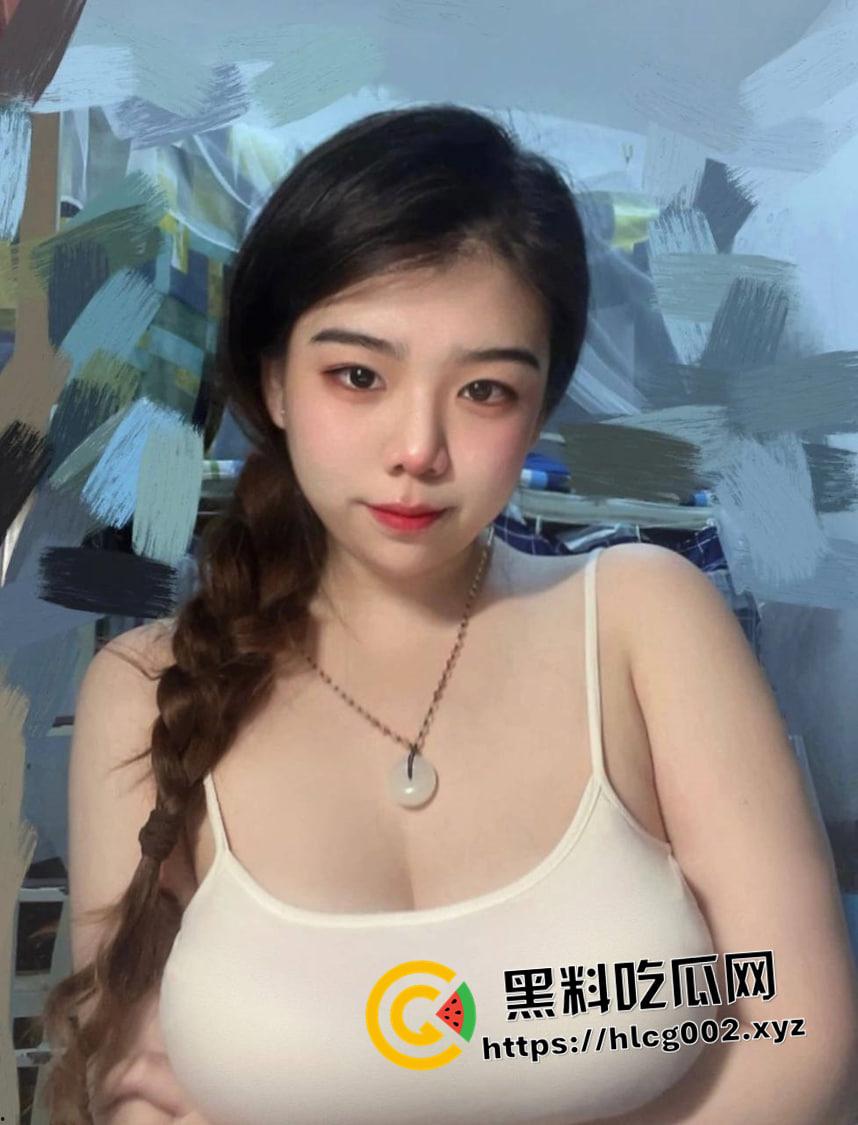 云南大学巨乳学姐被调教 喜欢被深喉的母狗 肥美多汁的鸡巴套子 被富二代包养调教视频流出-4