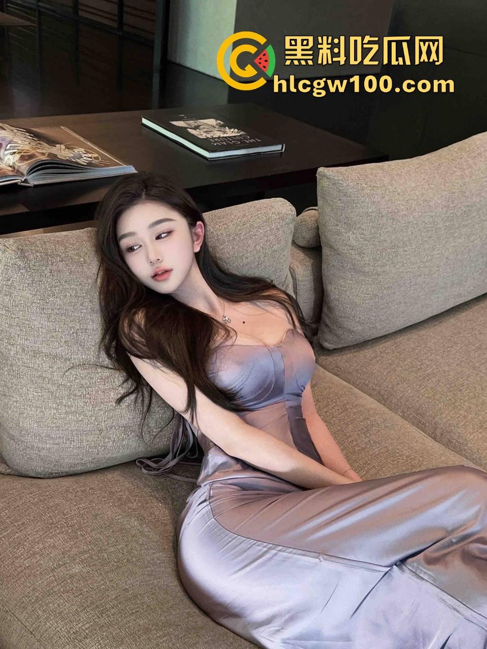 杭州外围『宋佳怡』太拼了 没单子就自导自演拍黄播 化身钢琴老师华伦天奴色诱学生，朋友圈广告直接骚到飞起！-4