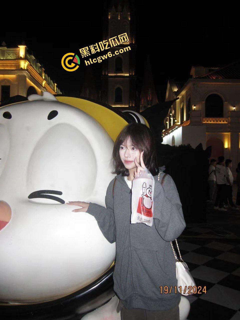 广西卫生职业大专反差骚鸡大二学生『陈晨』健身男友酒店拉手爆操骚逼!私拍性爱泄密流出!原创曝光!-4