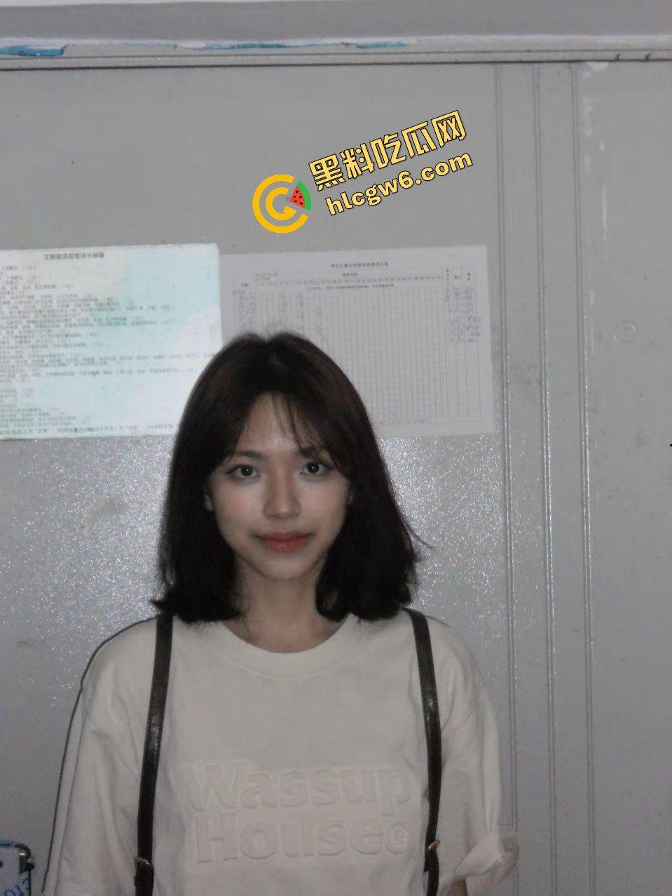 广西卫生职业大专反差骚鸡大二学生『陈晨』健身男友酒店拉手爆操骚逼!私拍性爱泄密流出!原创曝光!-8