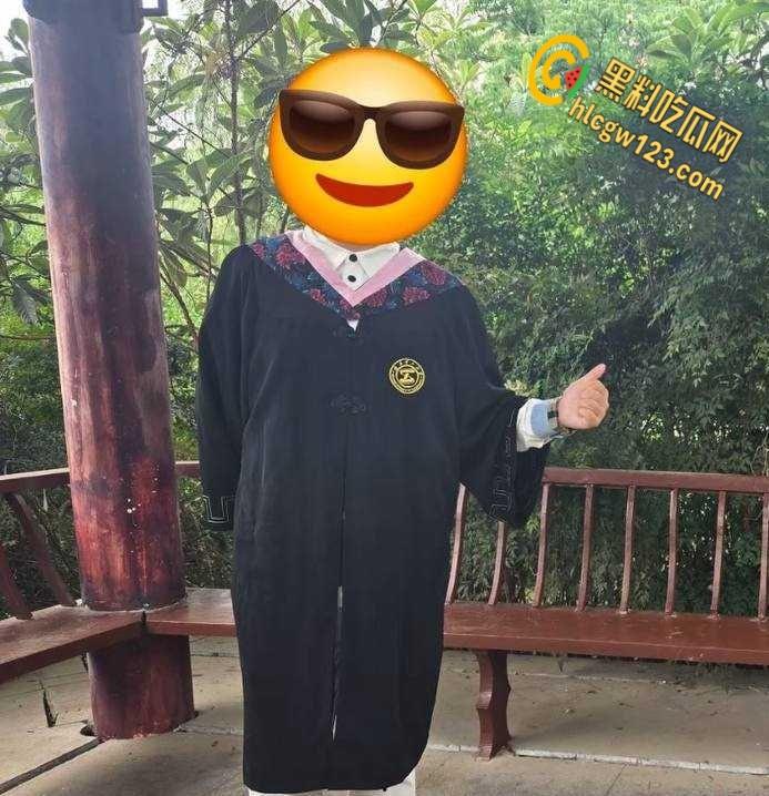 陕西理工大学情侣,户外激战全网疯传 40秒,完整版视频记录两人激情野战 !-5