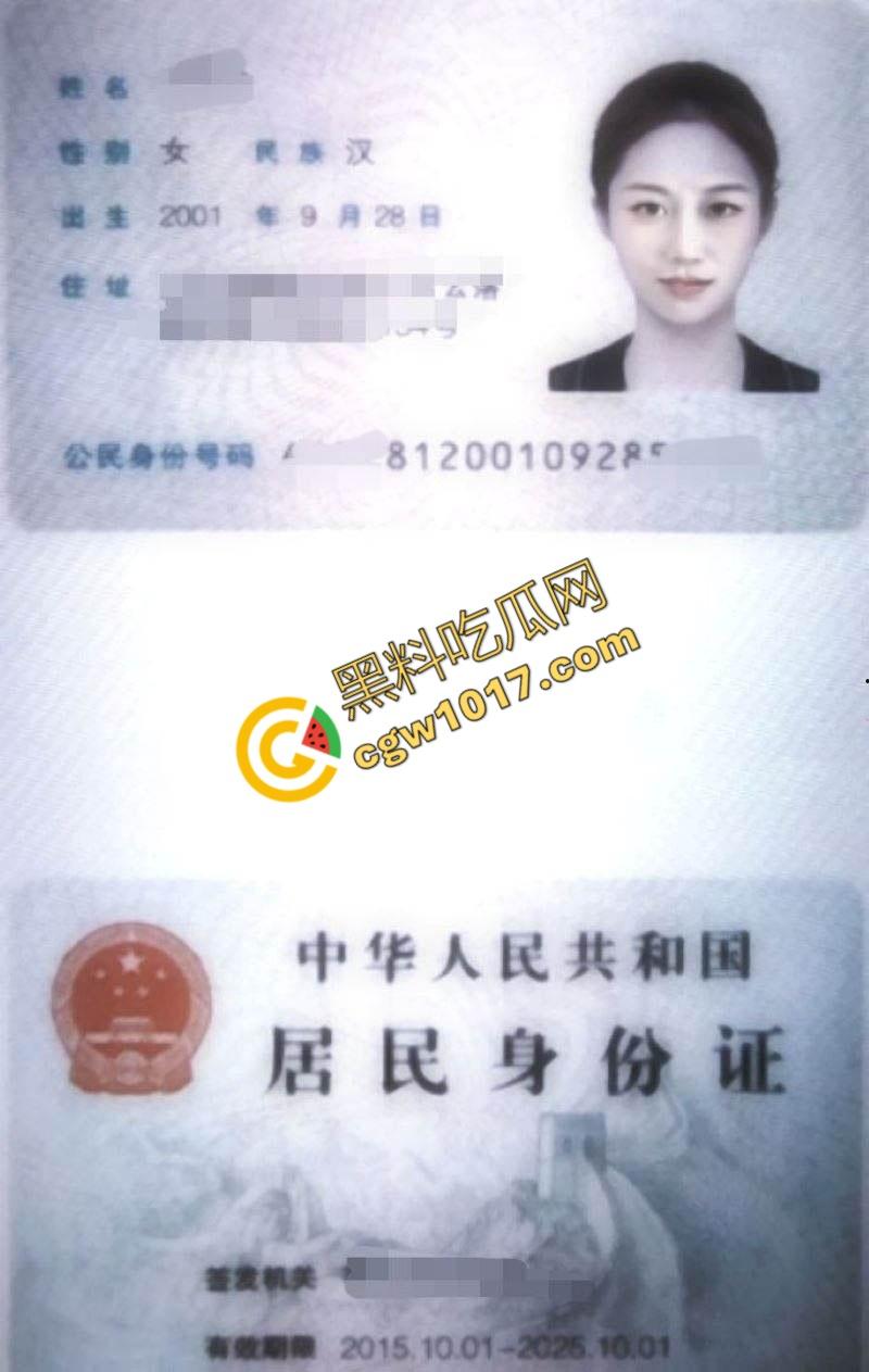 南京艺术学院大一学生妹【刘丽雯】酒店开房被学长调教，跪地深喉，吞屌浪叫，嫩逼后入喷汁成母狗！-1