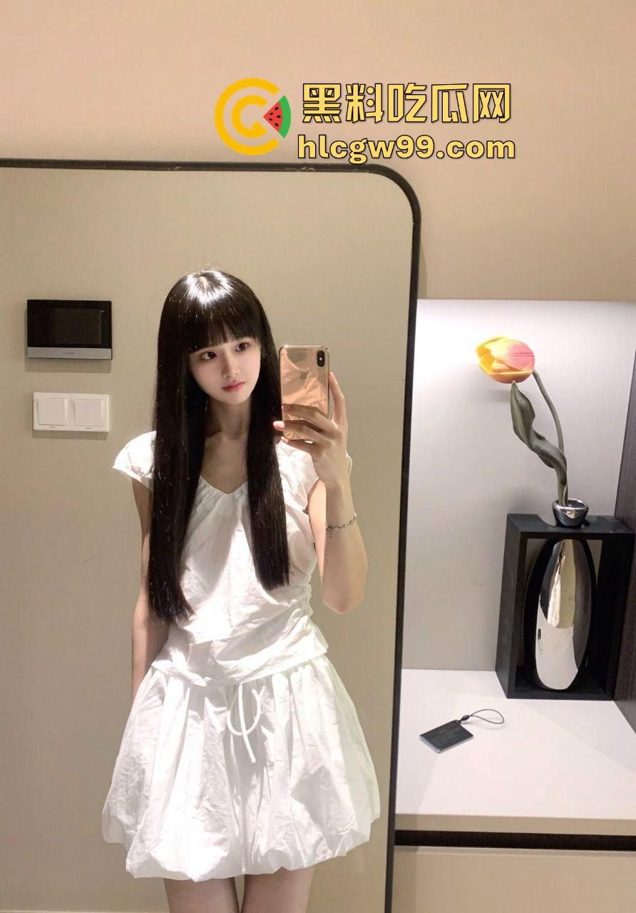 杭州大一JK学妹『钱薇婷』酒吧兼职不卖酒专卖逼，工作变性奴试用期，金主约炮玩SM，蹬逼蹬到鸡巴都脱皮！-5