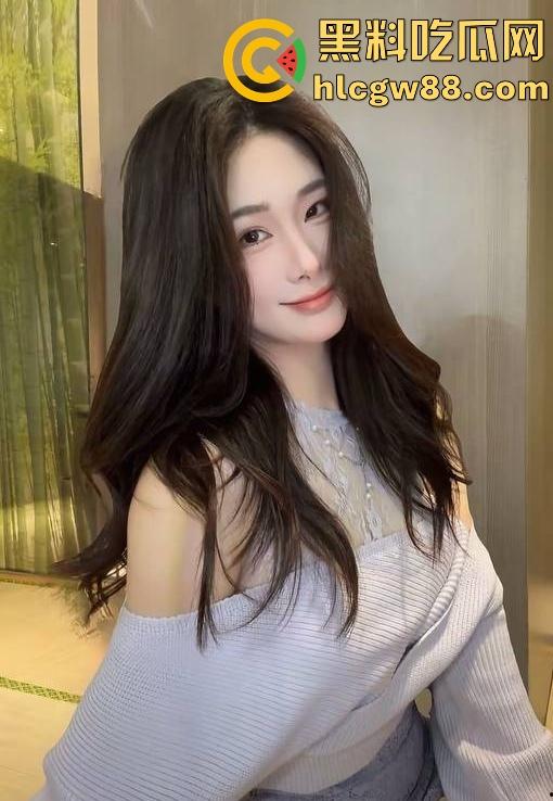 抖音极品高颜值网红【百利甜甜】黑丝学生装 露脸自慰 高级粉丝群福利大放送 先射为敬！-14