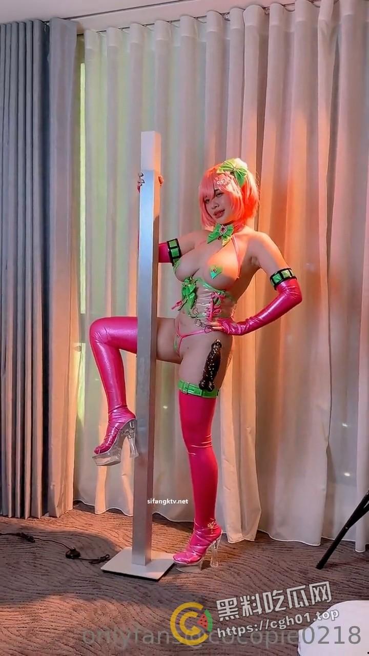 台湾极品巨乳网黄OF最新付费流出!cos 诱惑 制服 顶级魅魔 活该你挣这个钱 46v+大合集-9