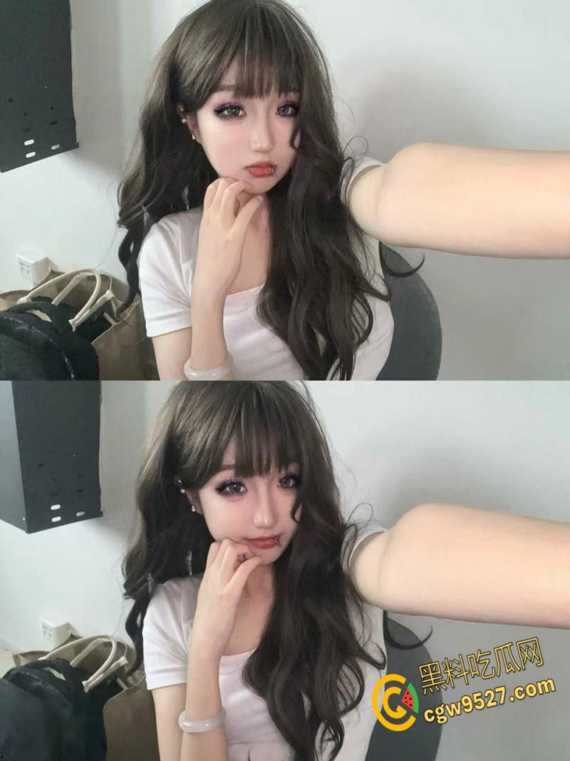 辽宁商贸职业学院精神小妹【冯朝】，唇钉鼻钉杀马特风，自慰娇喘充满整个房间，假鸡巴塞满阴道潮喷！-1