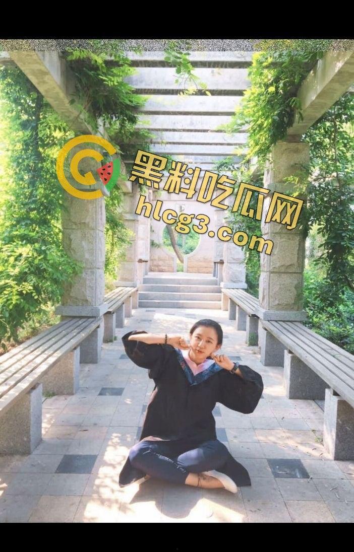 02年小母狗惊现奇葩操作！一边打王者一边被炮友操，团战输了男友还掉星，真是尴尬到家！-4