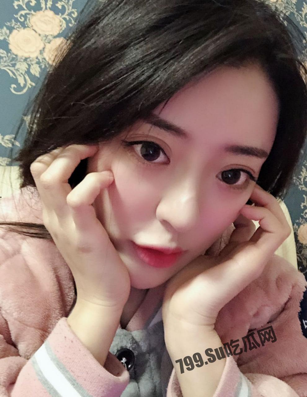 【独家】四川 卫生职业技术学院 叶晓婷 卫校母狗 欲求不满 男友曝光调教视频-5