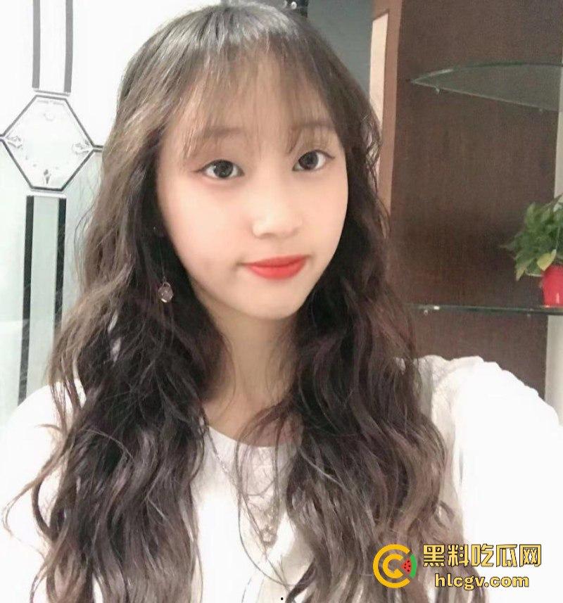 广州新婚人妻【杜雨果】背地出轨大玩约炮调教 被老公发现将其公诸于众-4