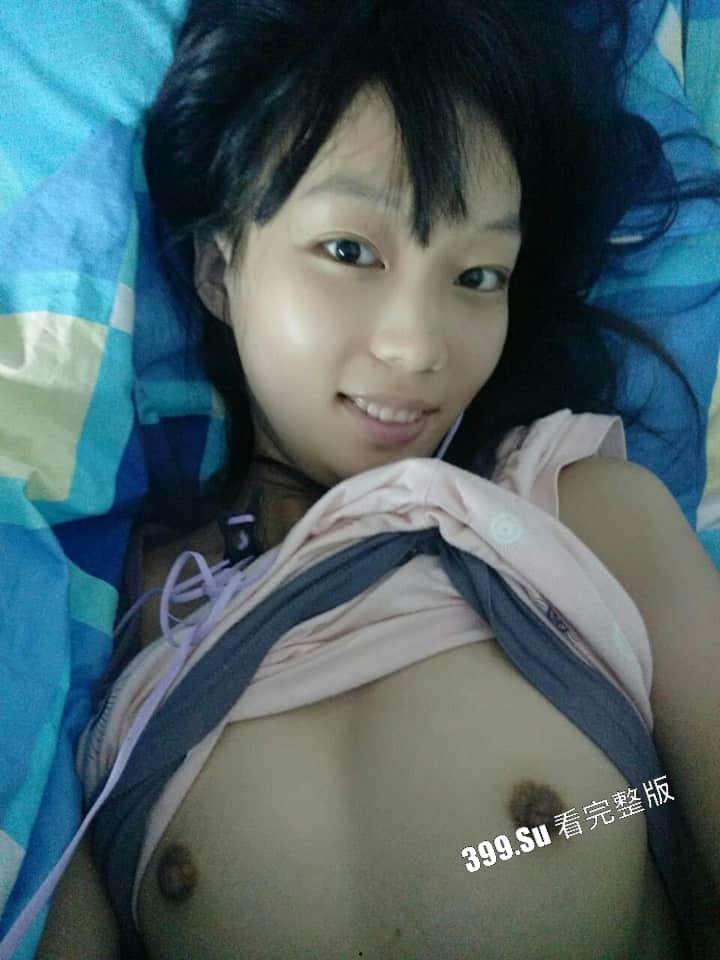 浙大颜值清纯女大学生张竹君校园自拍流出 寝室自慰发骚摸奶乳头异常敏感 粉嫩娇体，全程高能刺激-4