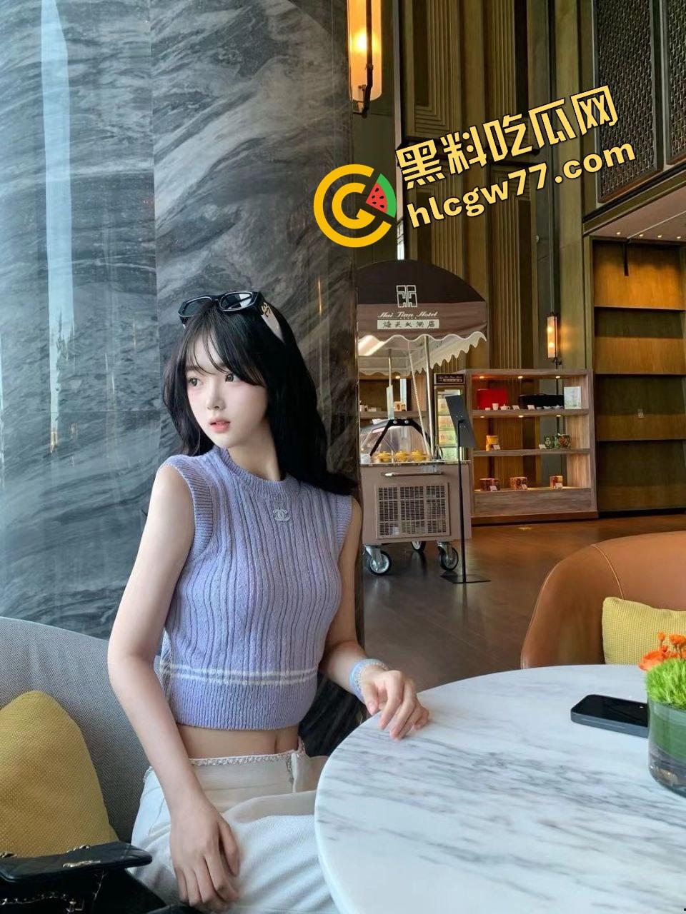 山东青岛大学生【李凤】单亲家庭，缺父爱，见哥哥就跪，学校里嫩男根本喂不饱她！-2