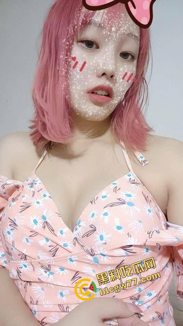 山东青岛大学生【李凤】单亲家庭，缺父爱，见哥哥就跪，学校里嫩男根本喂不饱她！-4