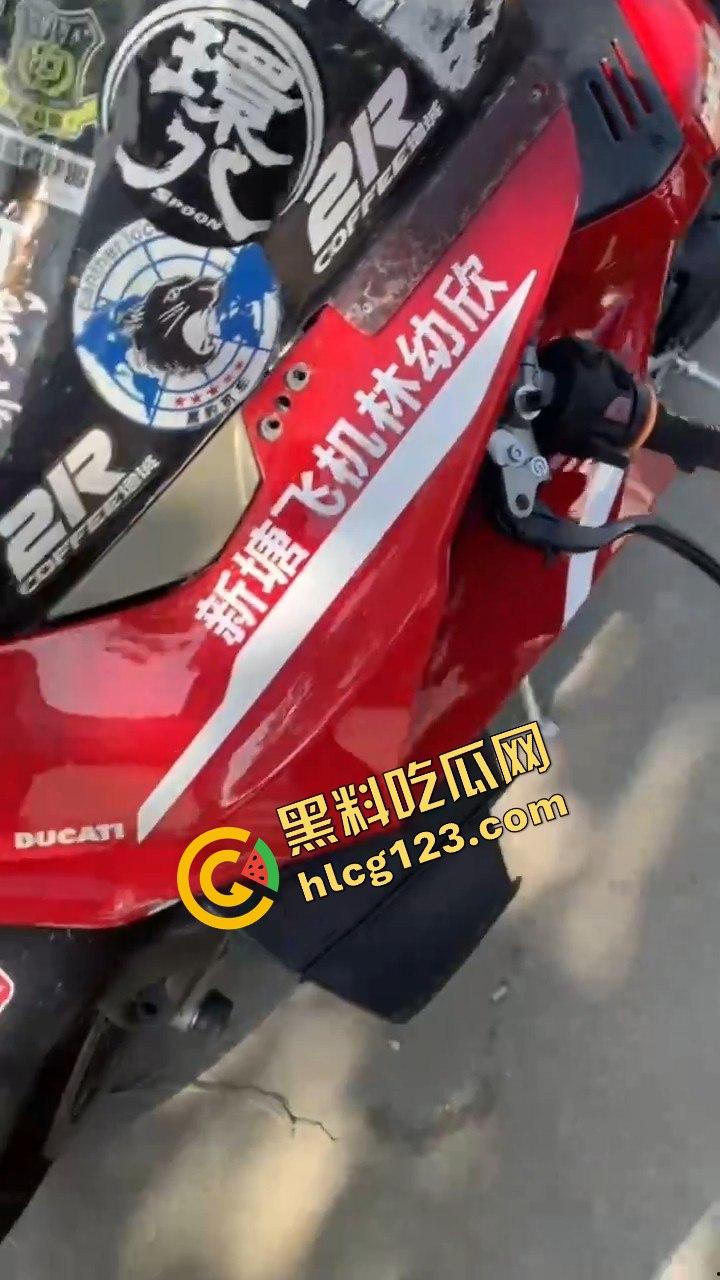杜卡迪美女骑手林欣幼飙车遭撞飞！口吐鲜血倒地不起，机车女骑再度躺下！-8