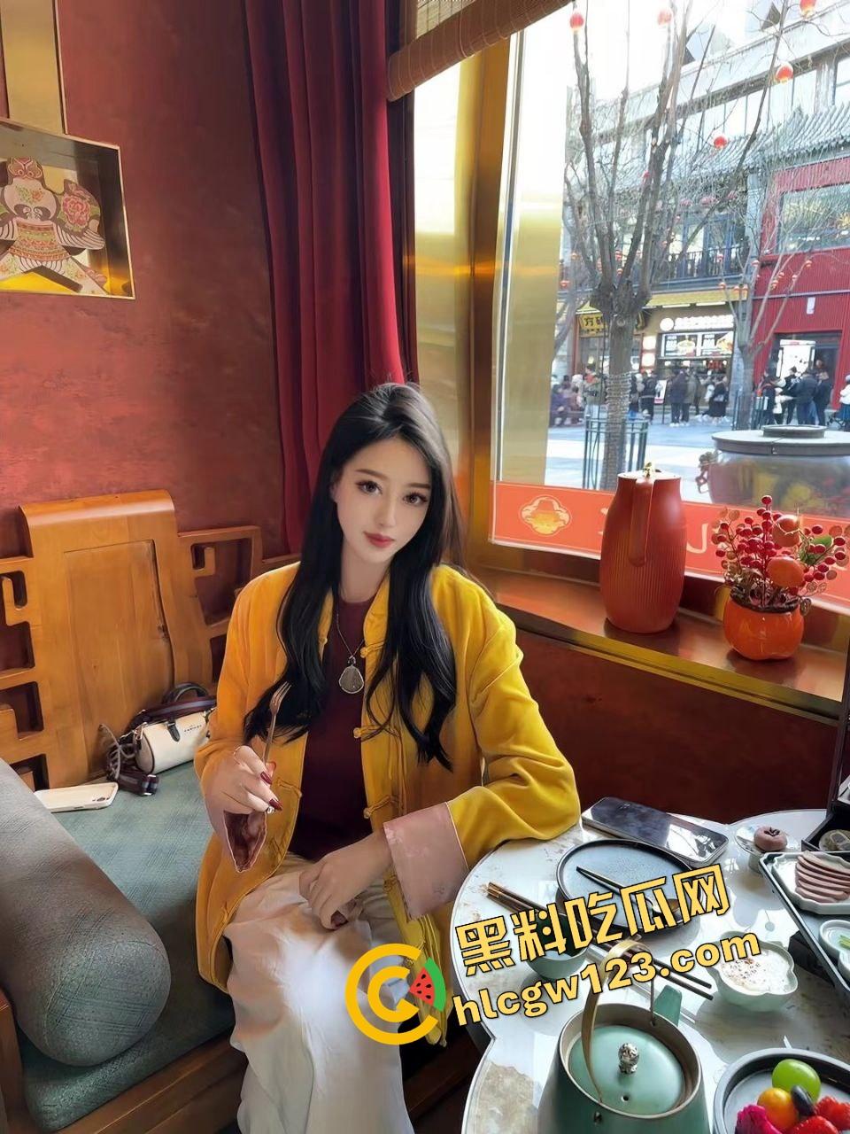 三个球怎么防？樱花妹子全裸打篮球，胸前双球晃得比运球还猛，樱木花道来了都要走神！-5