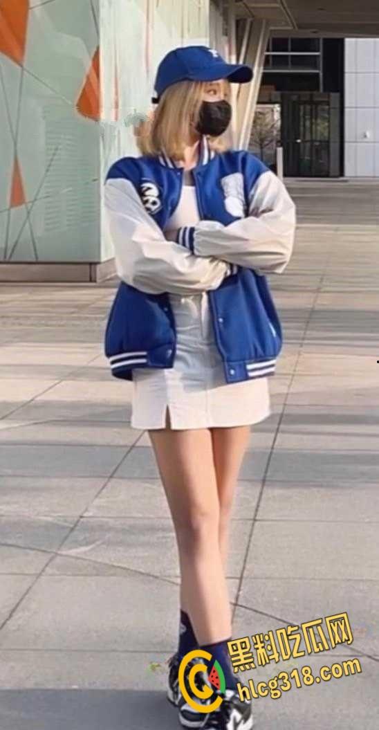 火辣短发台妹反差婊！露脸自慰私拍，嫩乳粉穴一线天撩爆全网！-3