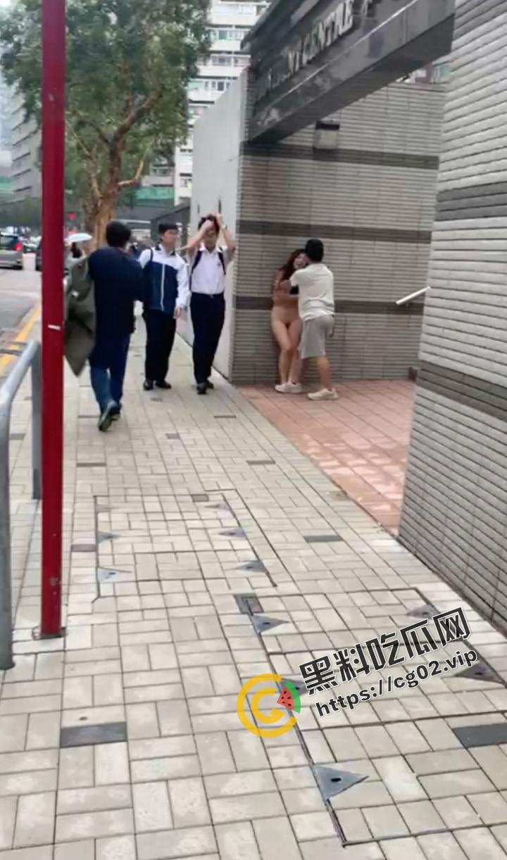 香港 北角和富道惊见裸女 逃跑！网民超惊吓：到底发生什么事？-2